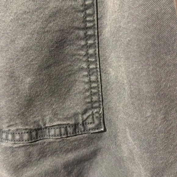 American Eagle Cargo Pants - Picture 7 of 8